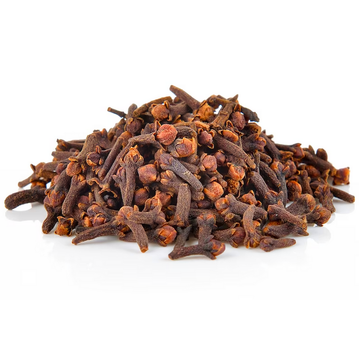 Clous de girofle entiers