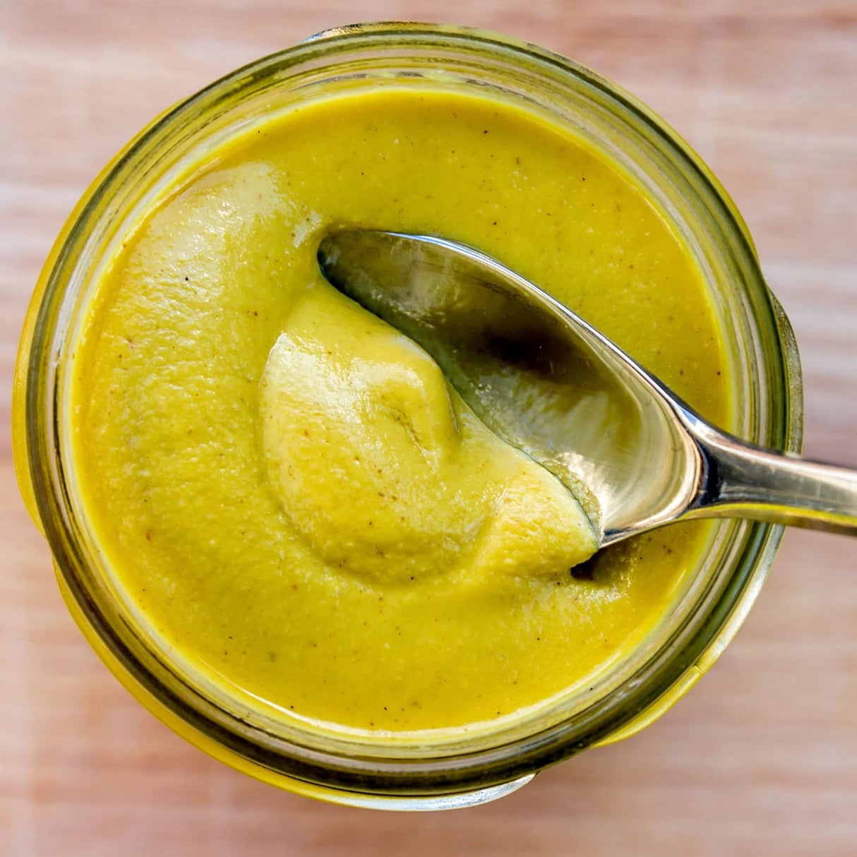 Moutarde jaune en poudre